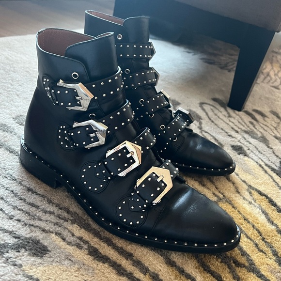 Givency Black Leather Buckle Moto Boots Size 41 EUR Size 11 US - Picture 6 of 10